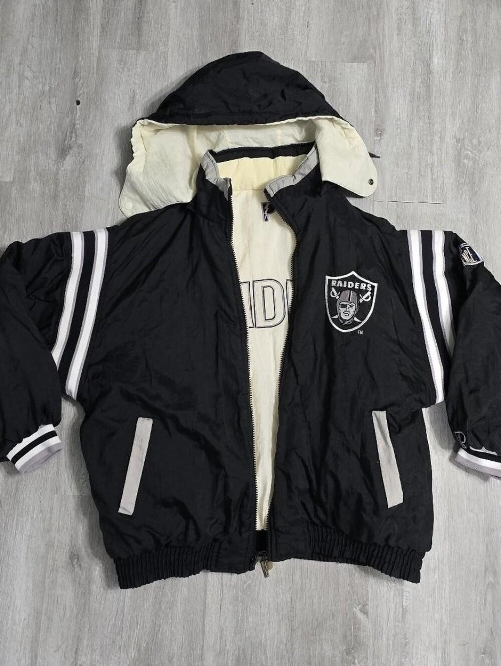 Vintage 90s Pro Player Raiders Experience Reversible Jacket w/ Hood Size XL